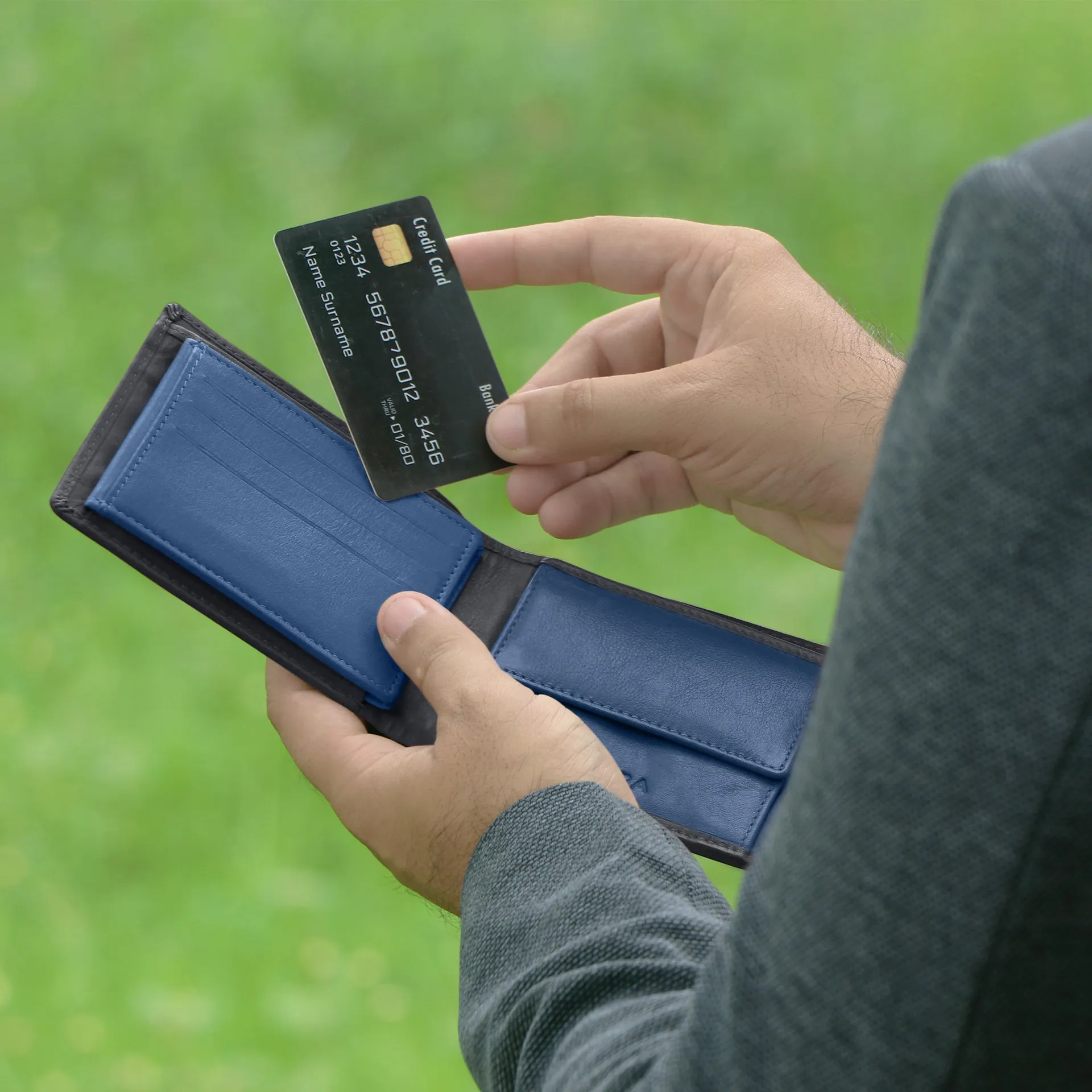 10090 Black & Blue Bifold Wallet