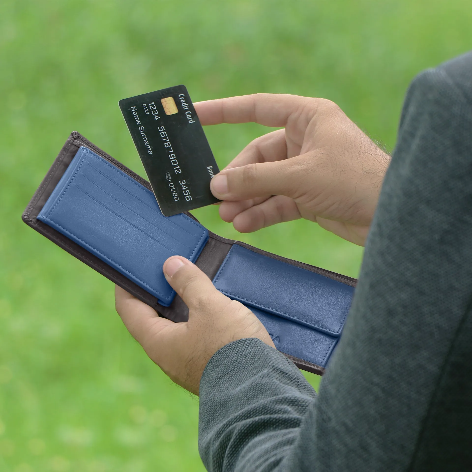 10090 Black & Blue Bifold Wallet