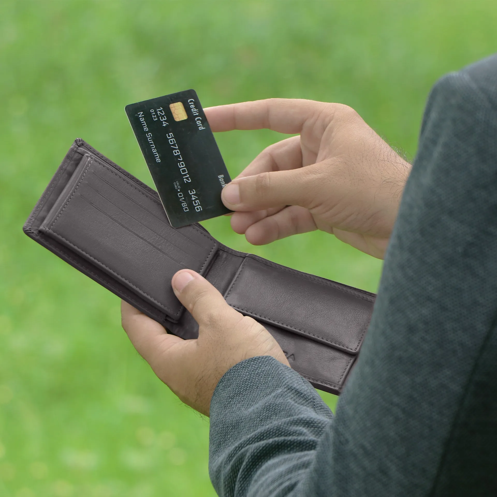 10090 Black & Blue Bifold Wallet
