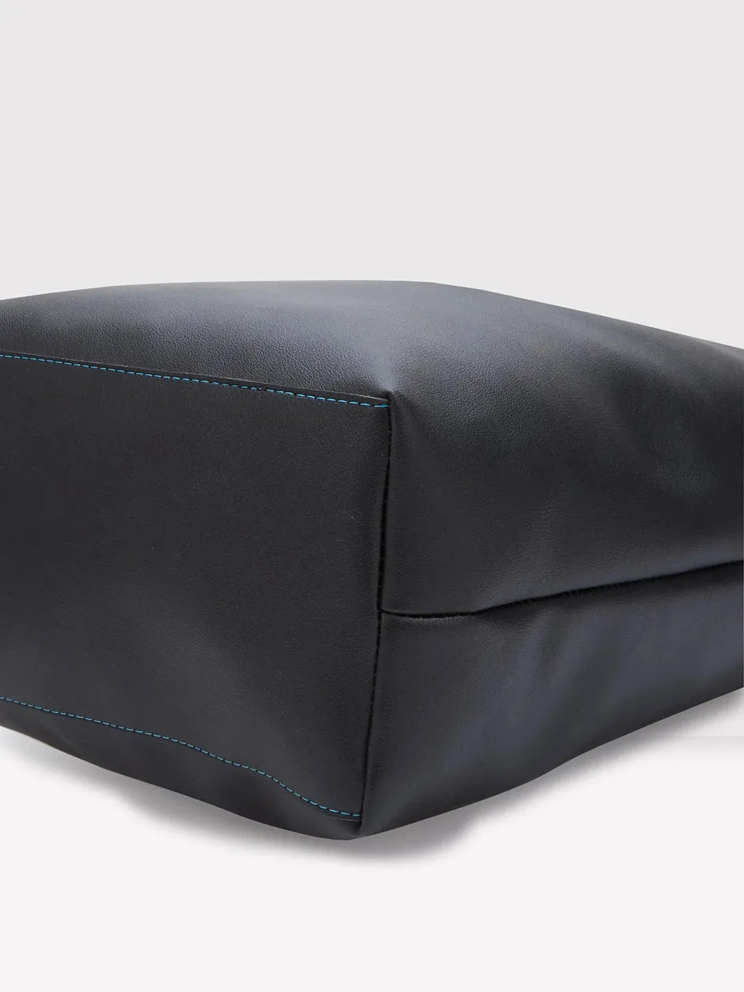 Caprese Zyla Tote Large Black