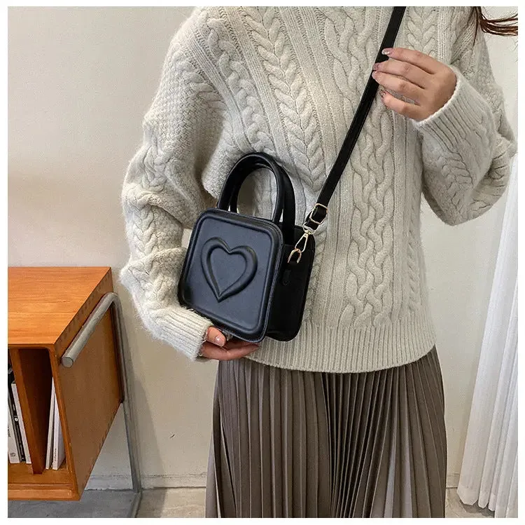 Chic Square Bag Compact & Stylish