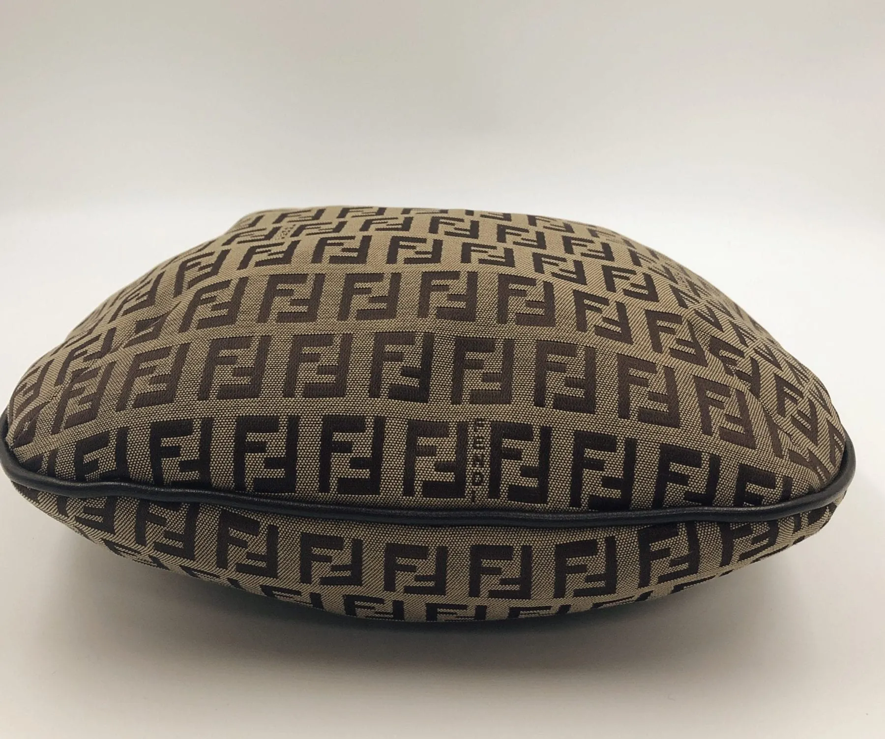 Fendi Croissant Hobo Bag in Beige Zucchino Canvas