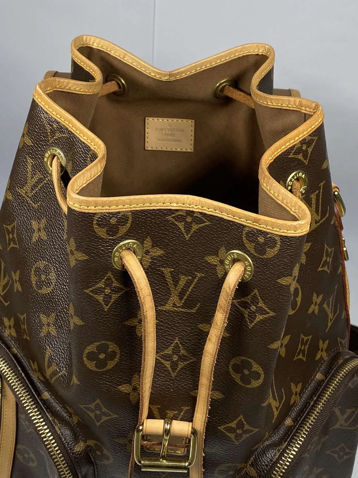 <b>LOUIS VUITTON </b> <br>Bosphore Backpack Monogram