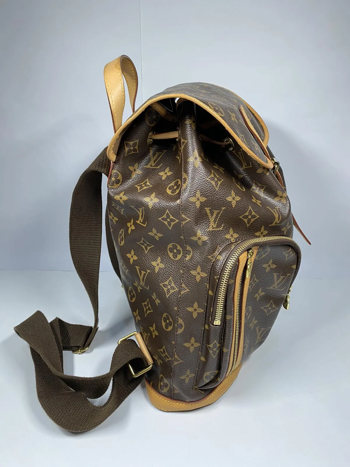 <b>LOUIS VUITTON </b> <br>Bosphore Backpack Monogram