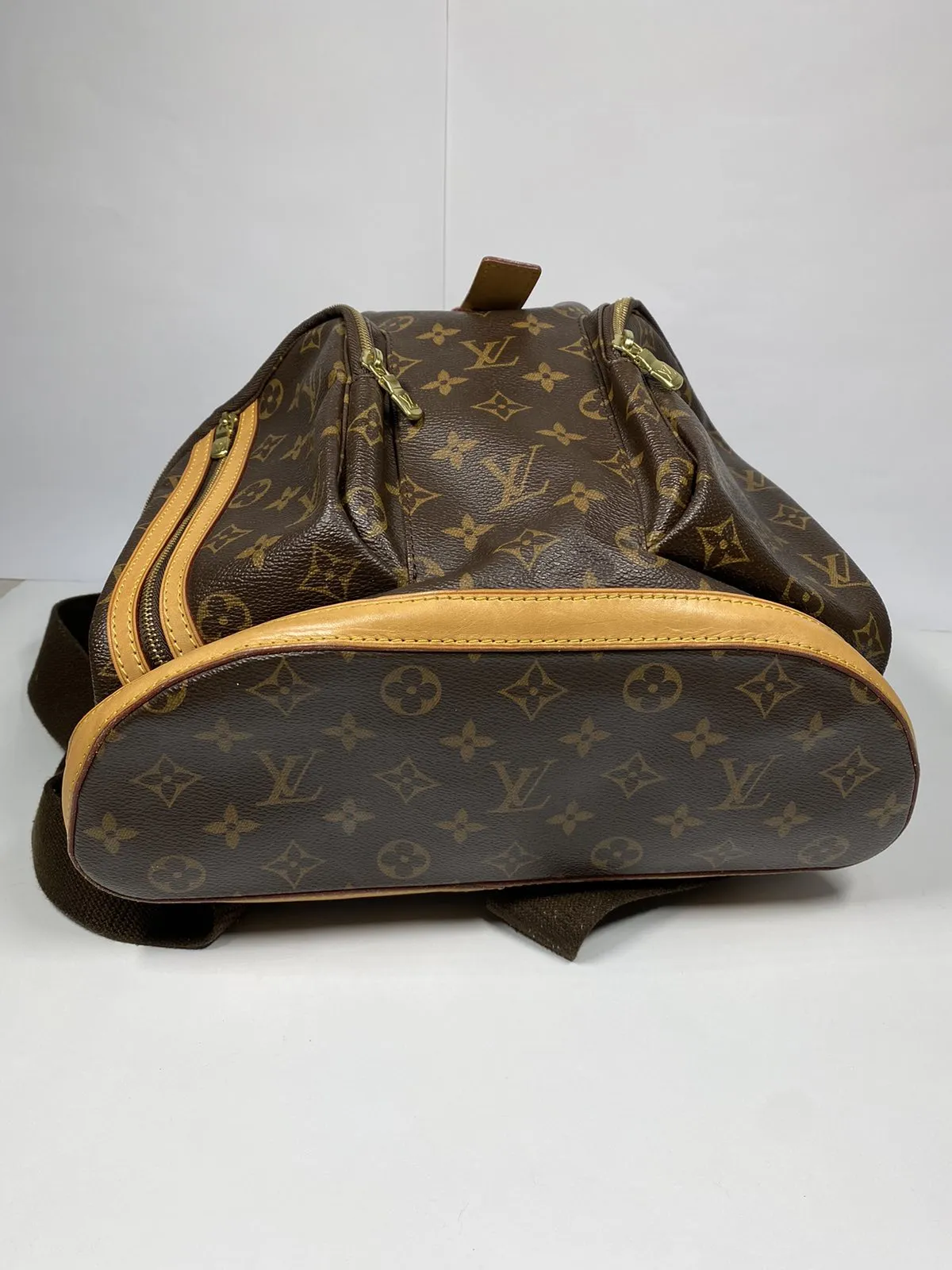 <b>LOUIS VUITTON </b> <br>Bosphore Backpack Monogram