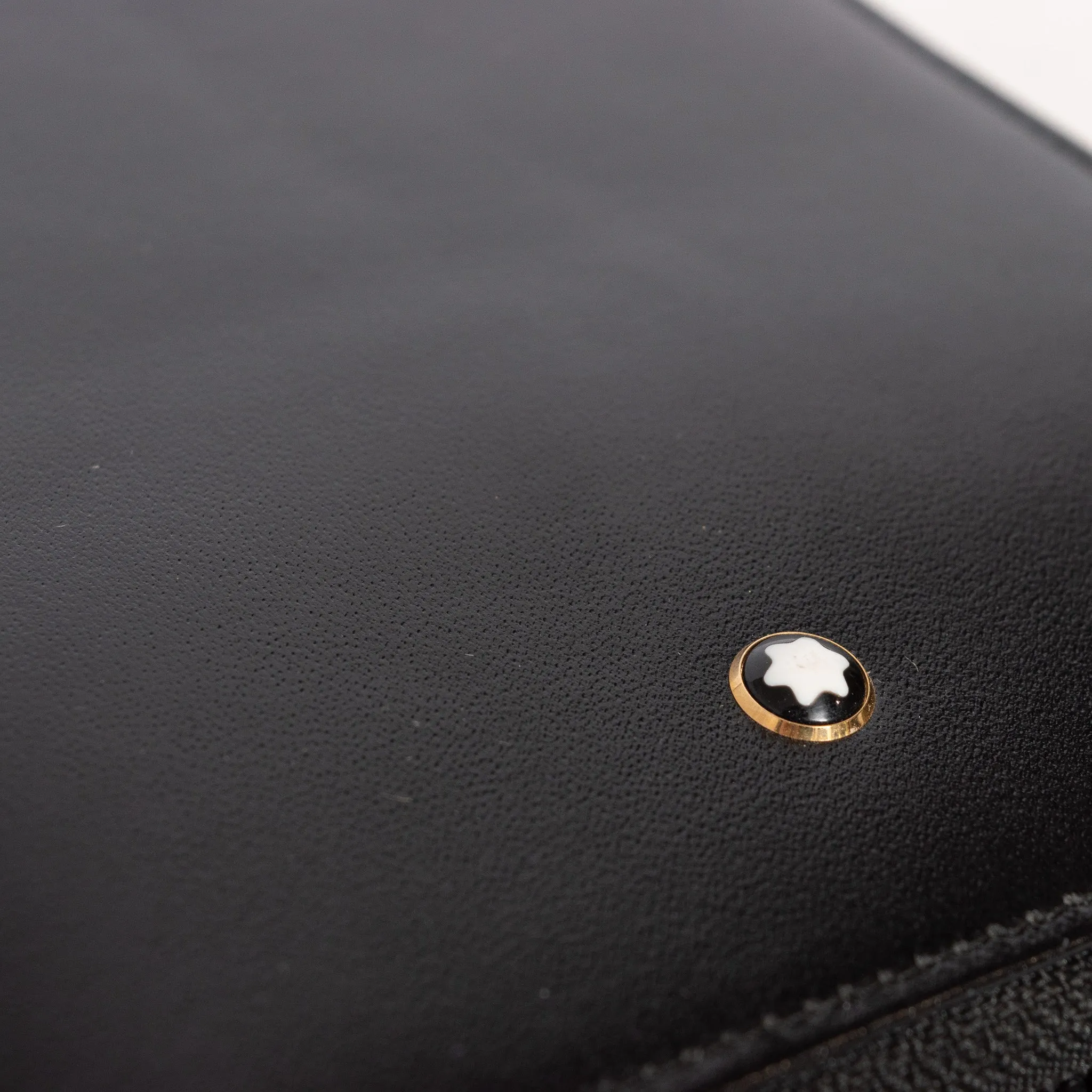 Montblanc Leather Goods Meisterstuck Travel Zipped Pocket Wallet 16353 - Preowned