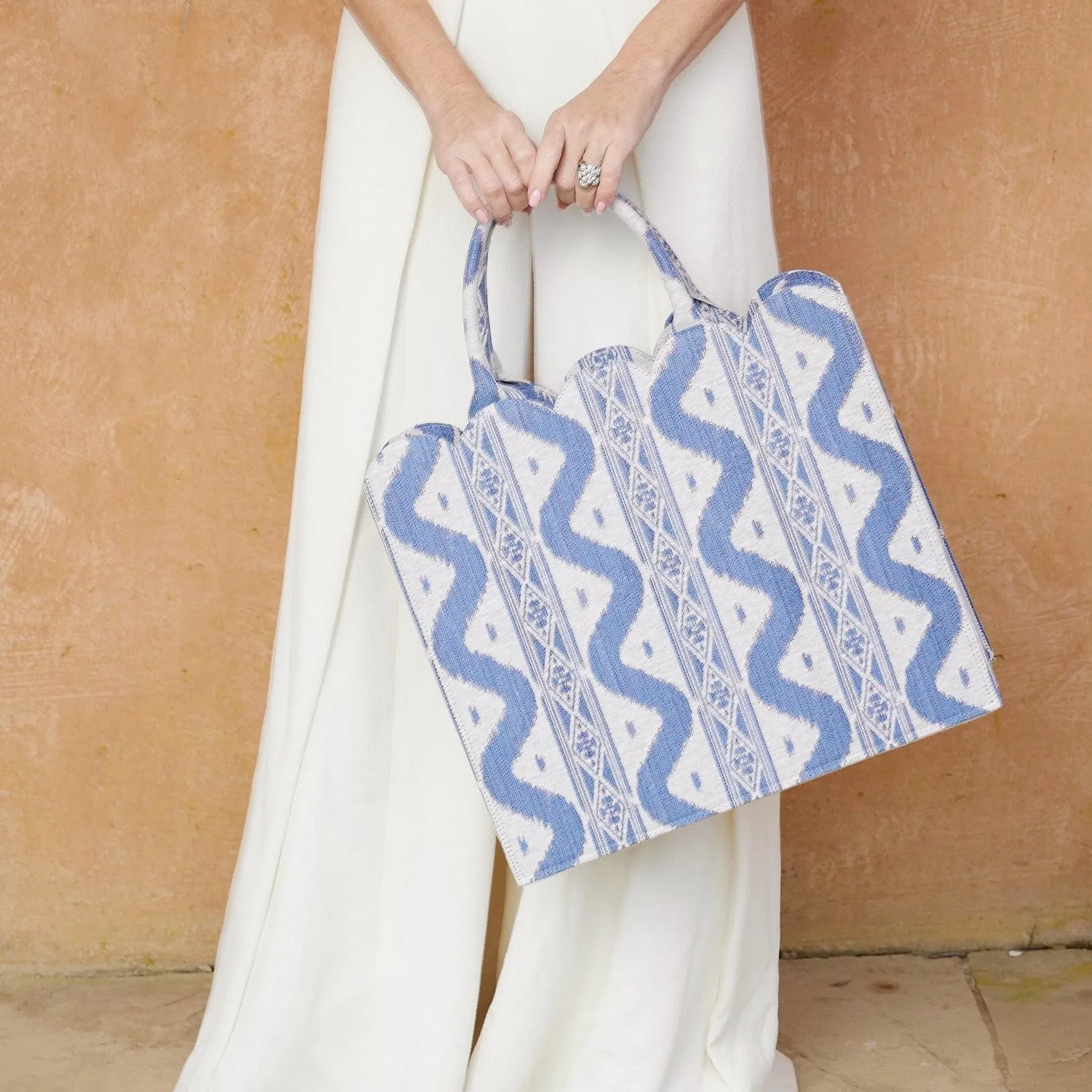 Mrs. Alice Tote Bag (Blue Ikat) With Bow