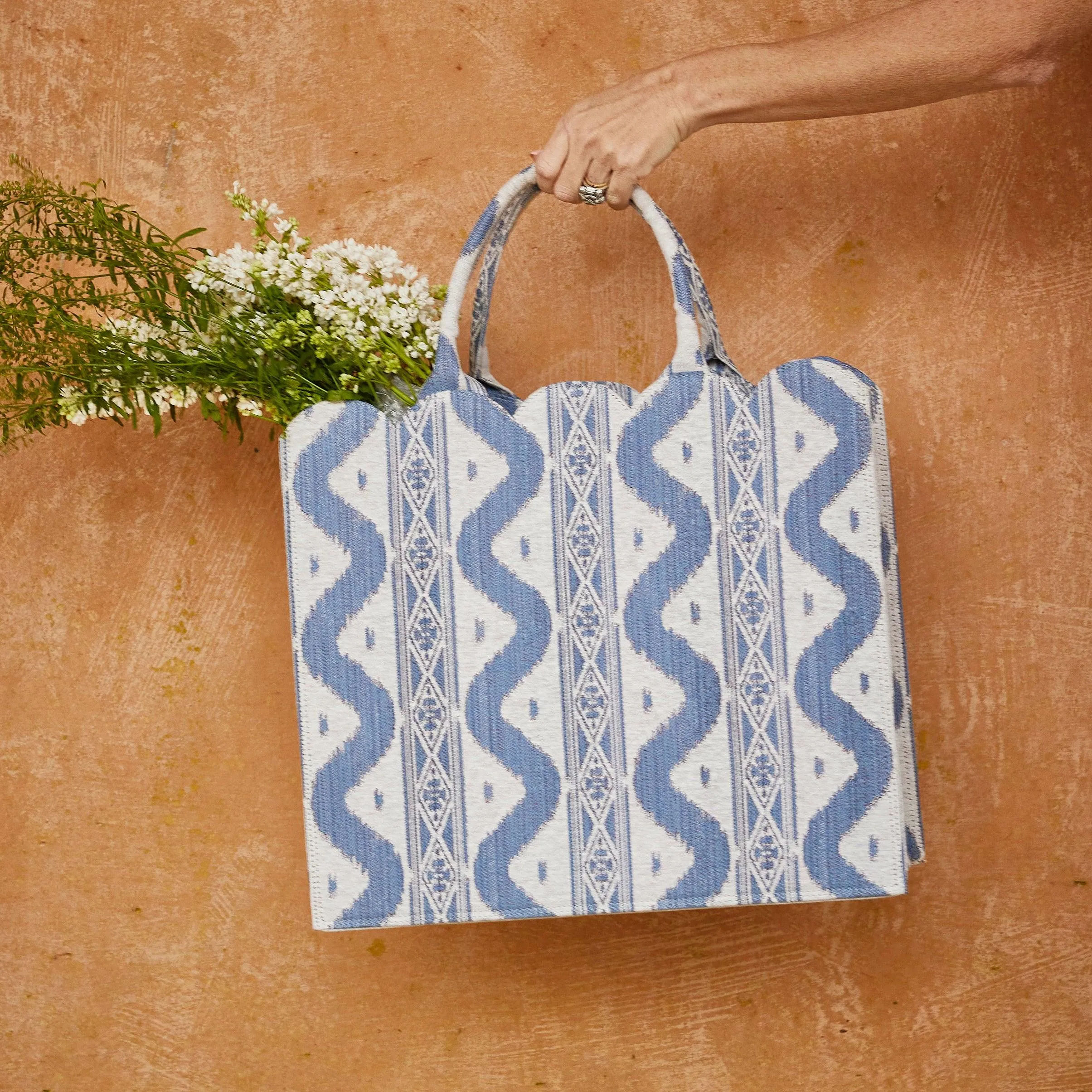 Mrs. Alice Tote Bag (Blue Ikat) With Bow
