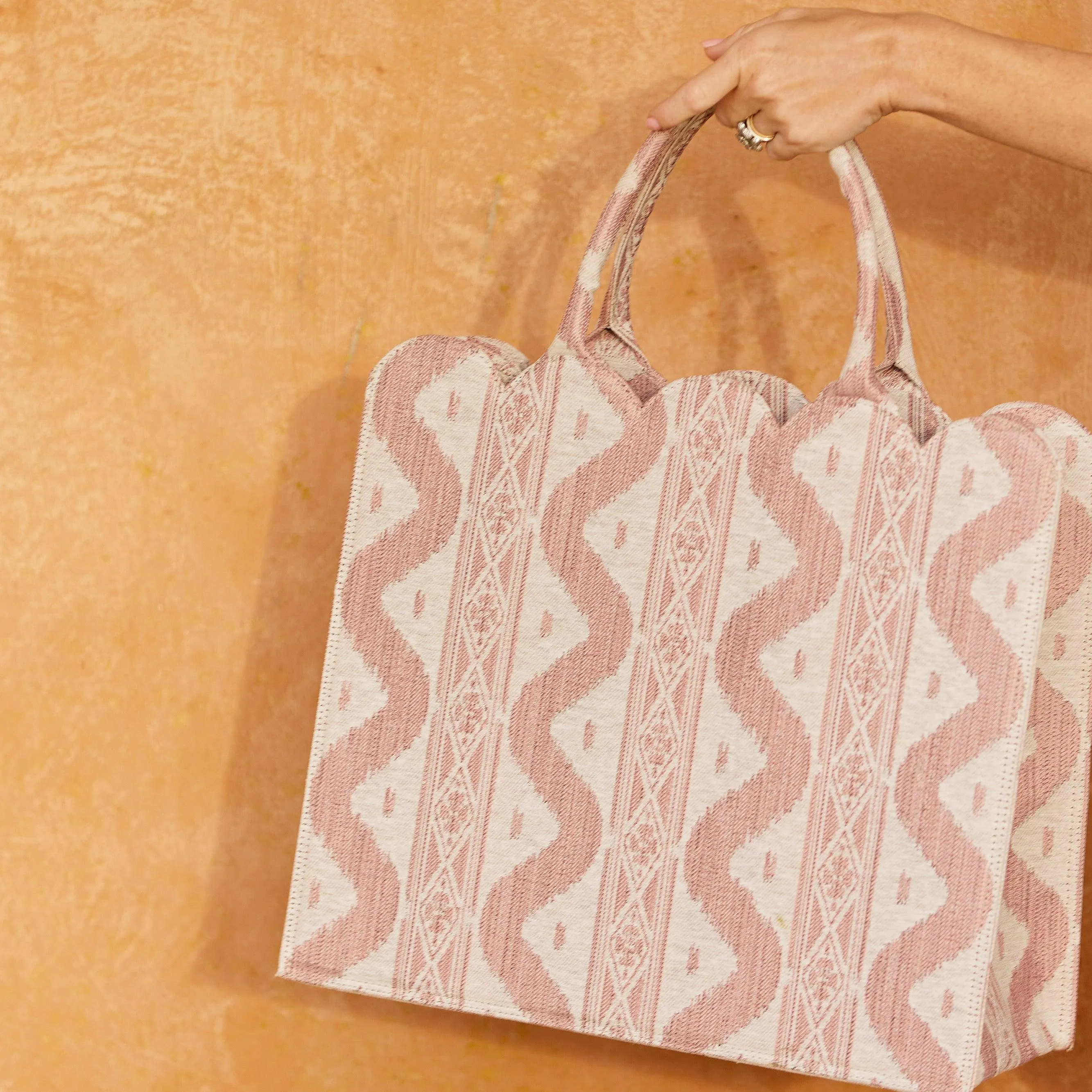 Mrs. Alice Tote Bag (Pink Ikat) With Bow