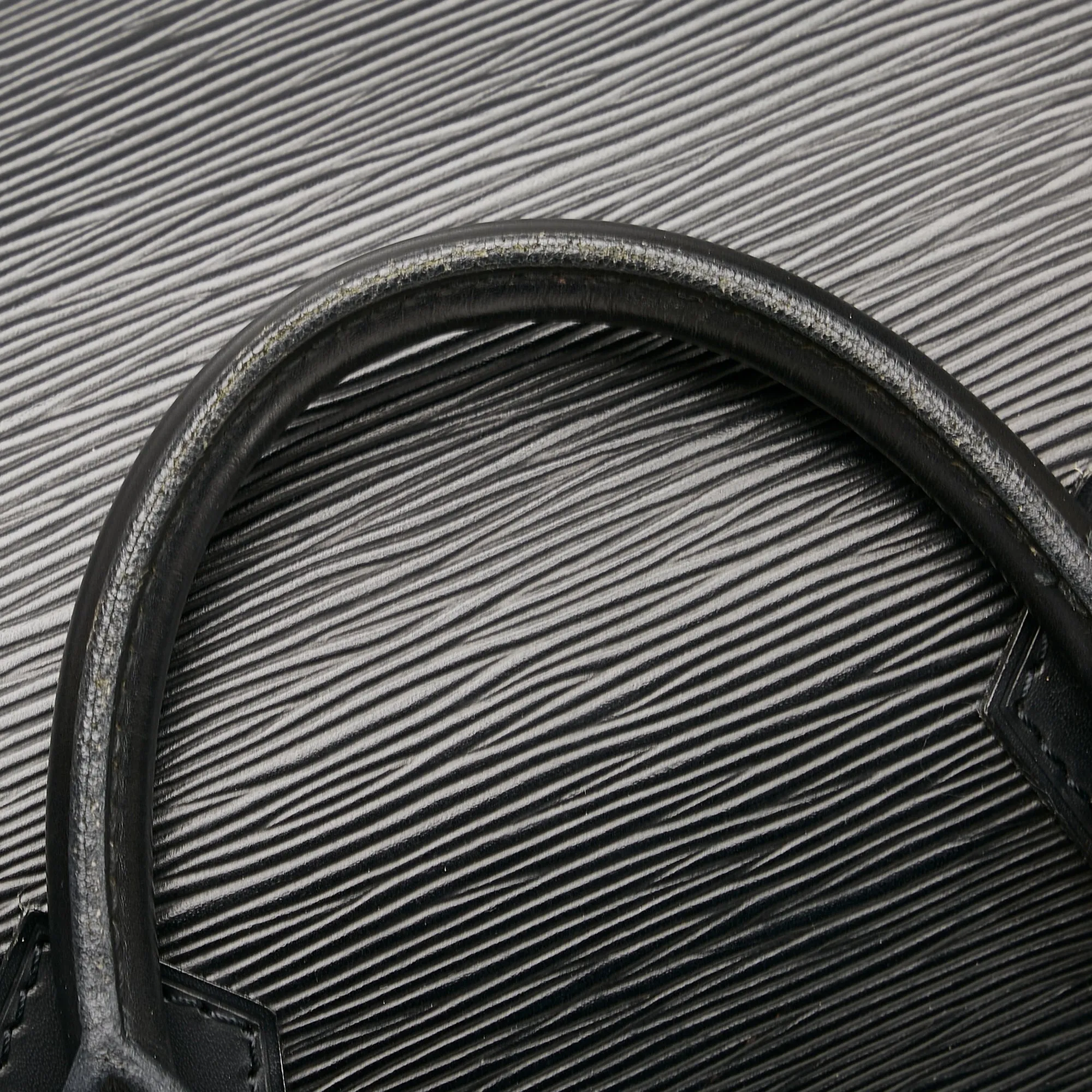 Trendy Inspired Louis Vuitton Speedy 35 Black Epi