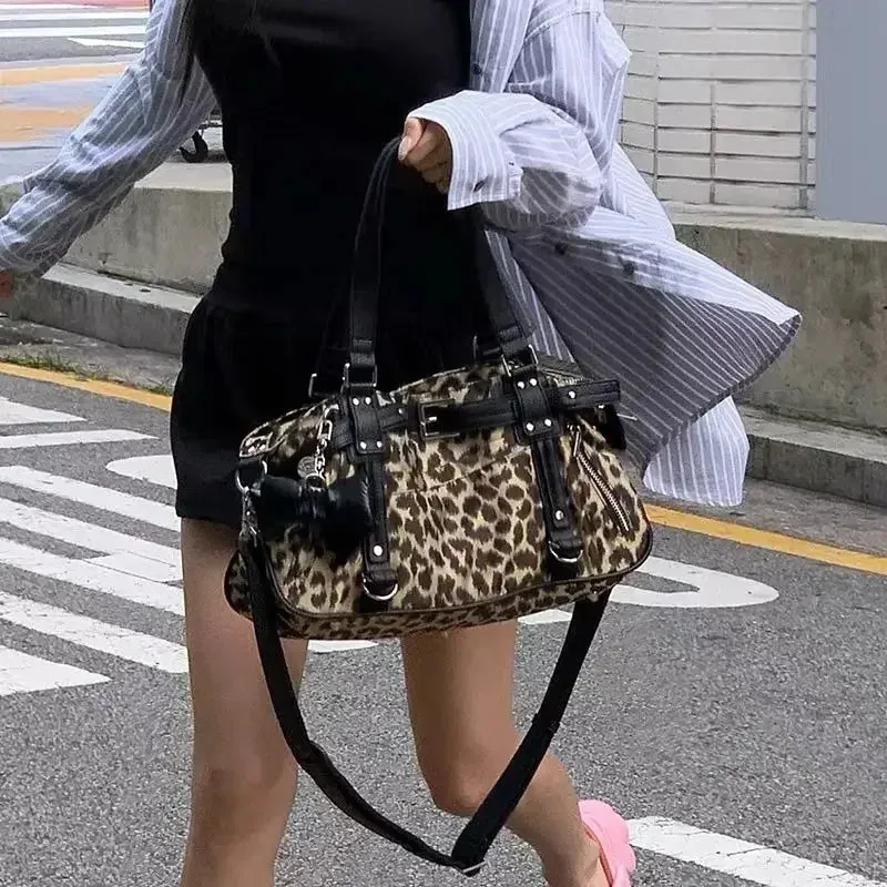 Uakiss Y2k Large Capacity Pink Travel Crossbody Bag Women Versatile Leopard Print Shoulder Bag Trend Sports Gym Handbag