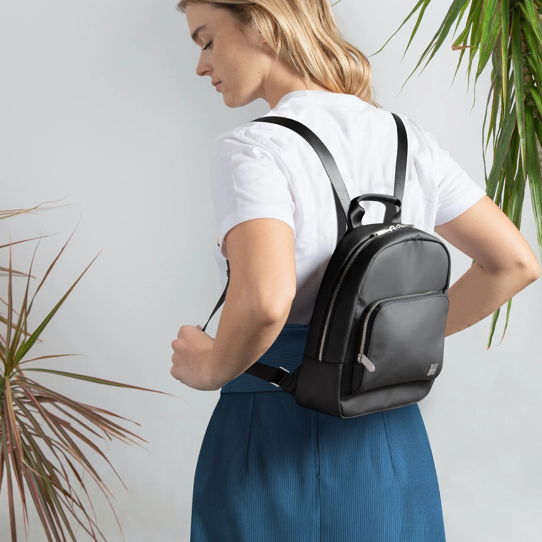 VOKAMO Fashion PU Leather Backpacks Unisex Casual Student Backpack 11 13 Inches
